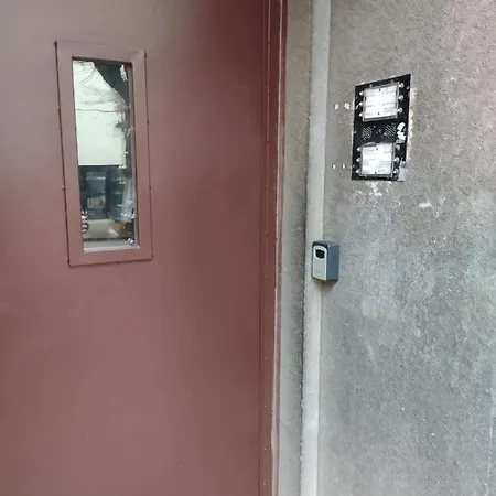 Charming With Garden Near Parking And Ndk Apartment Sofia