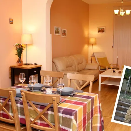 Charming With Garden Near Parking And Ndk * Sofia